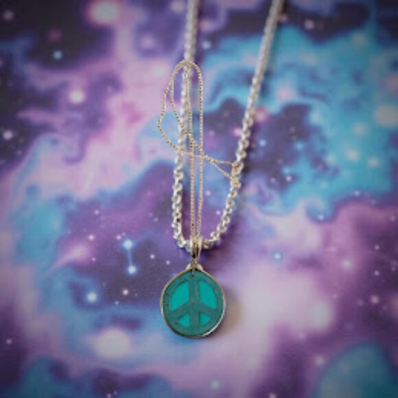 Turquoise Peace sign Necklace w silver chain - Picture 4 of 4
